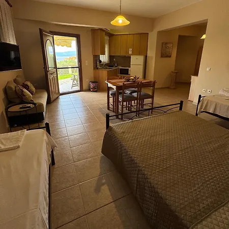 Despoina Meletiadou Apartment Nea Roda