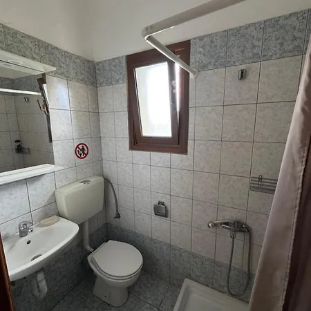 Apartment Despoina Meletiadou Nea Roda
